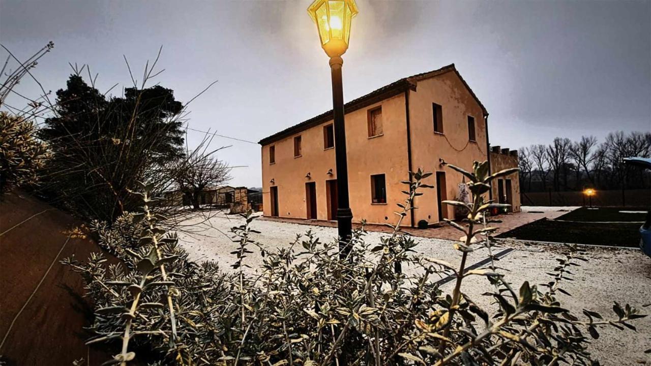 Casa Montefiore 13 Iris Lt Nella Tranquilla Campagna Marchigiana Ancona Exterior photo