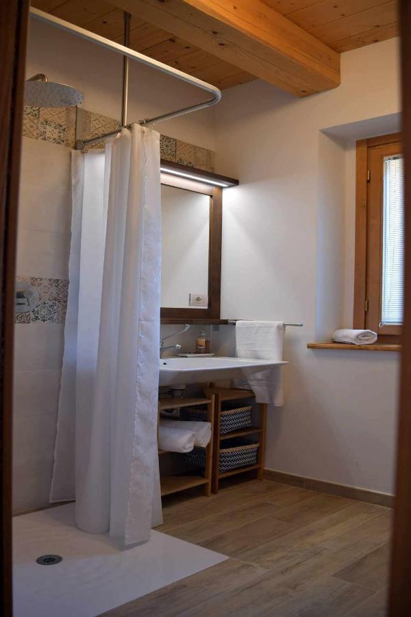 Casa Montefiore 13 Iris Lt Nella Tranquilla Campagna Marchigiana Ancona Exterior photo