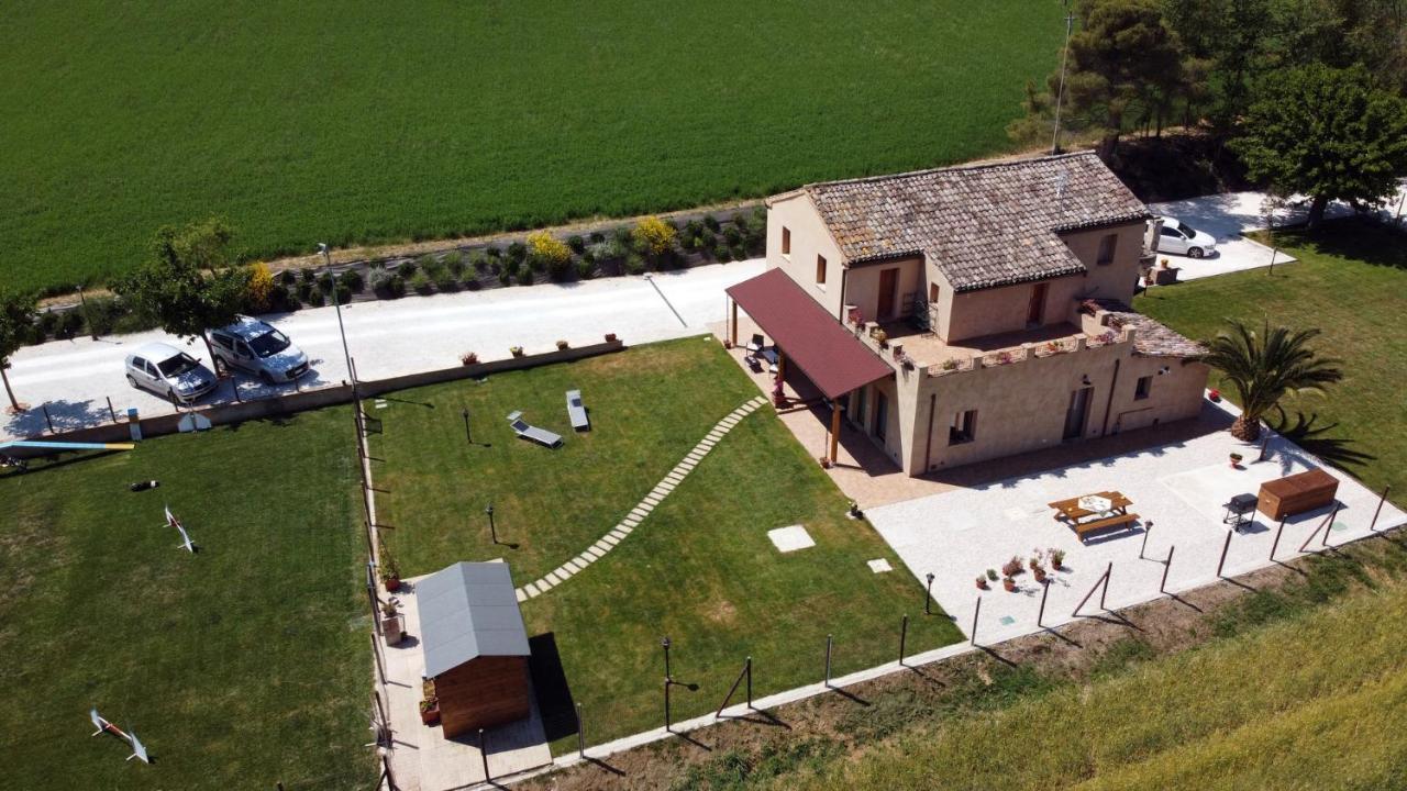Casa Montefiore 13 Iris Lt Nella Tranquilla Campagna Marchigiana Ancona Exterior photo